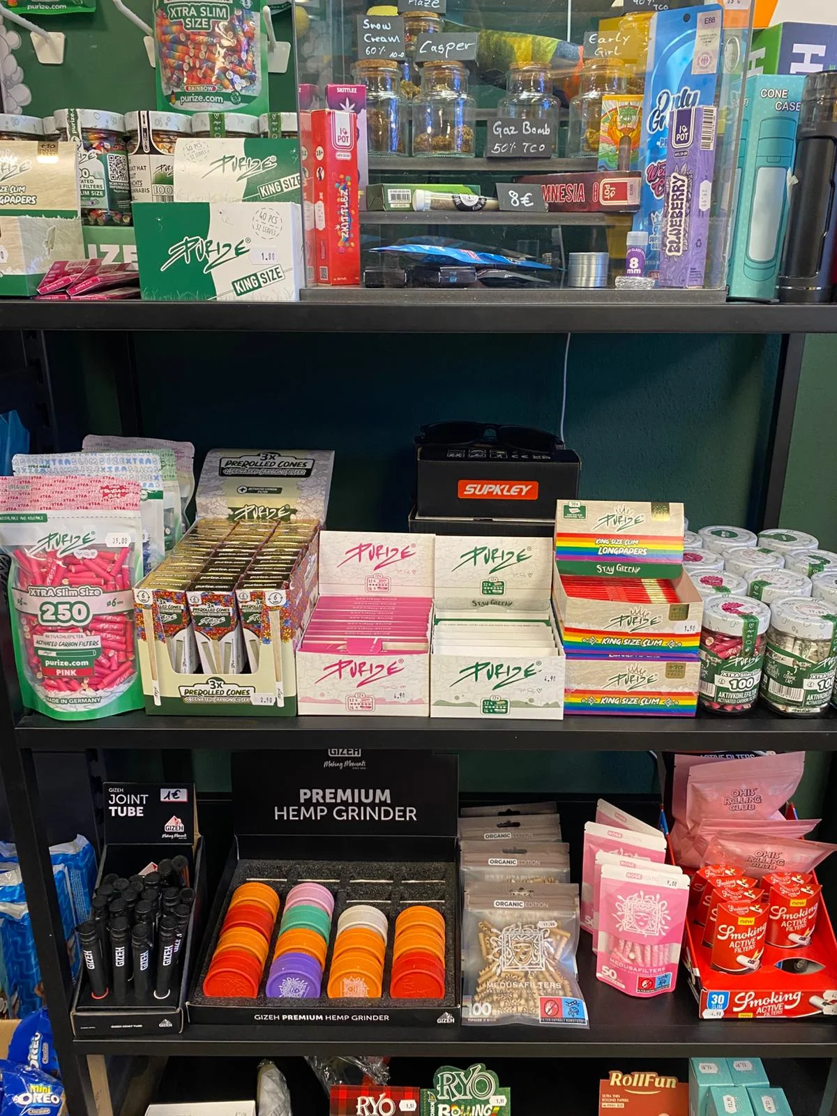 Pop-Tarts und amerikanische Cereals Regal bei Onkel Max Bamberg